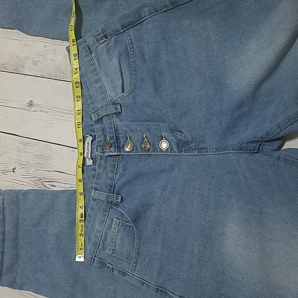 Misslook Large womens Jeans light wash color - Picture 7 of 7